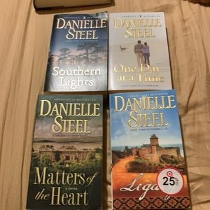 Danielle Steel paperback bundle